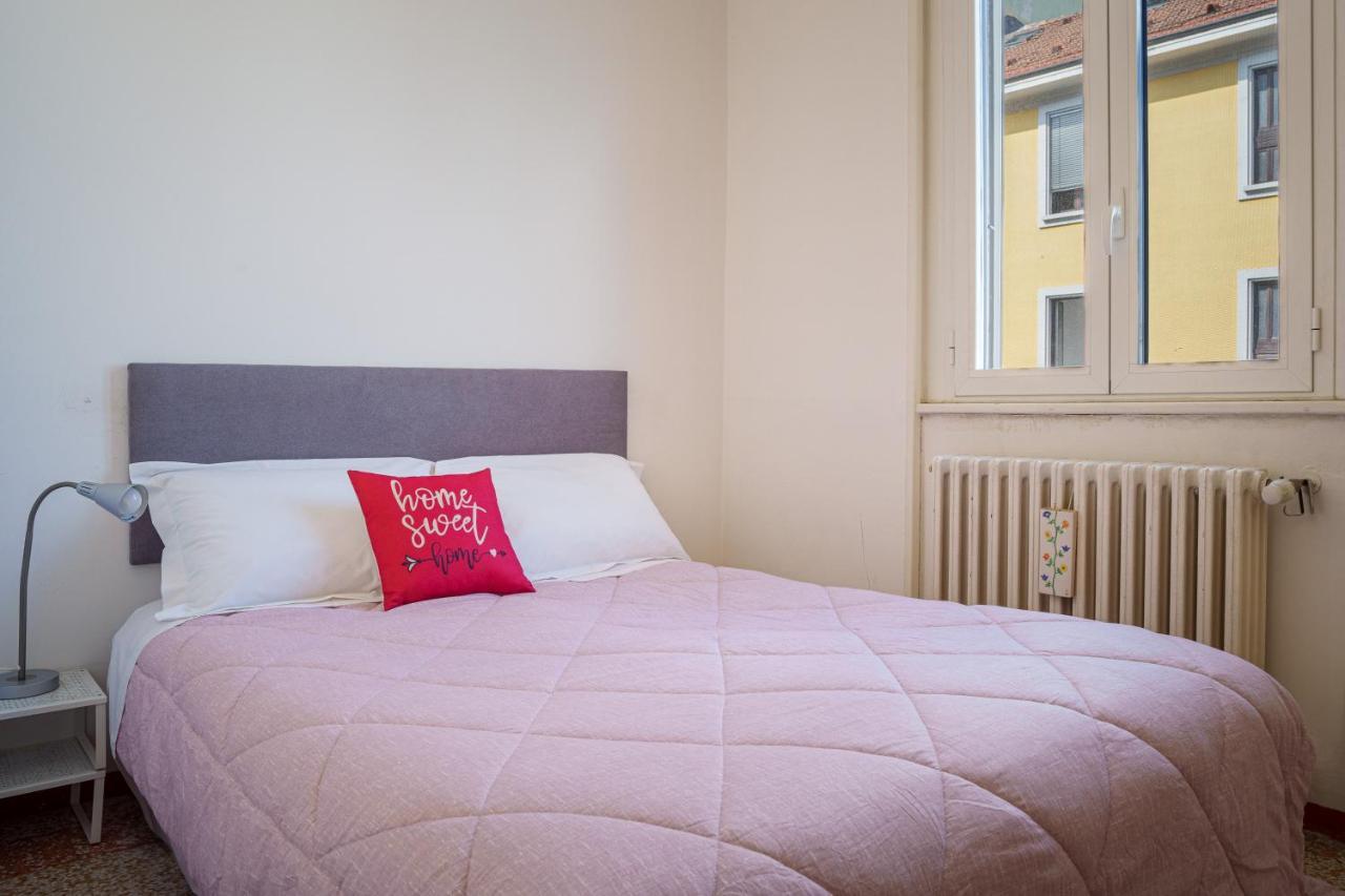 Accomodo Mib13 Bivano Navigli Milano Eksteriør billede