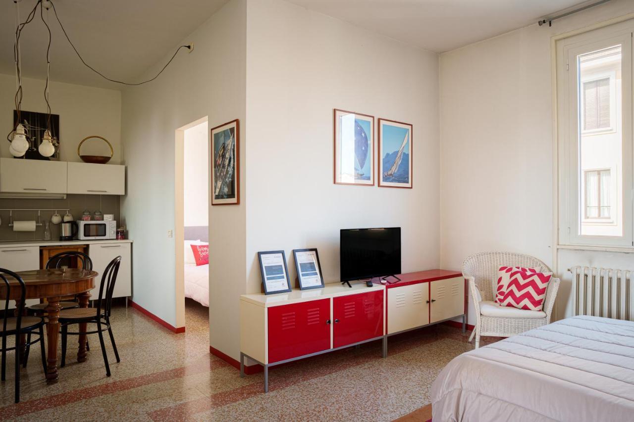 Accomodo Mib13 Bivano Navigli Milano Eksteriør billede
